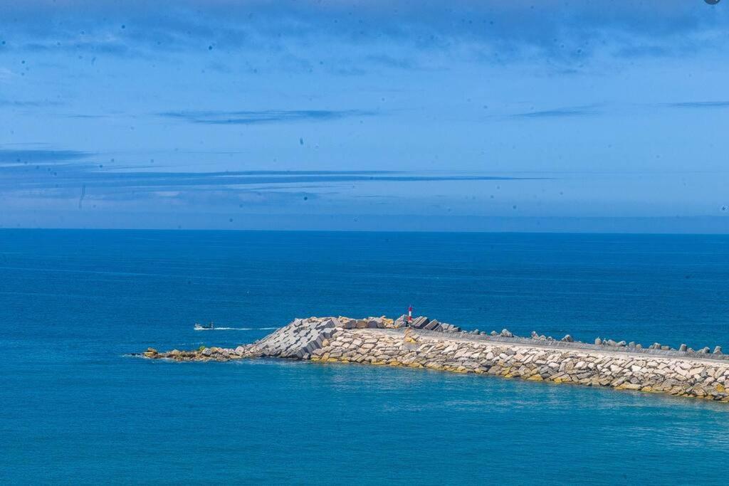 Beach, Ocean View & Bright House Эрисейра Экстерьер фото