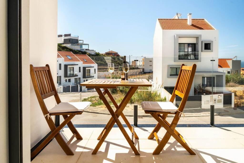Beach, Ocean View & Bright House Эрисейра Экстерьер фото