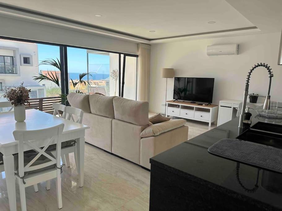 Beach, Ocean View & Bright House Эрисейра Экстерьер фото